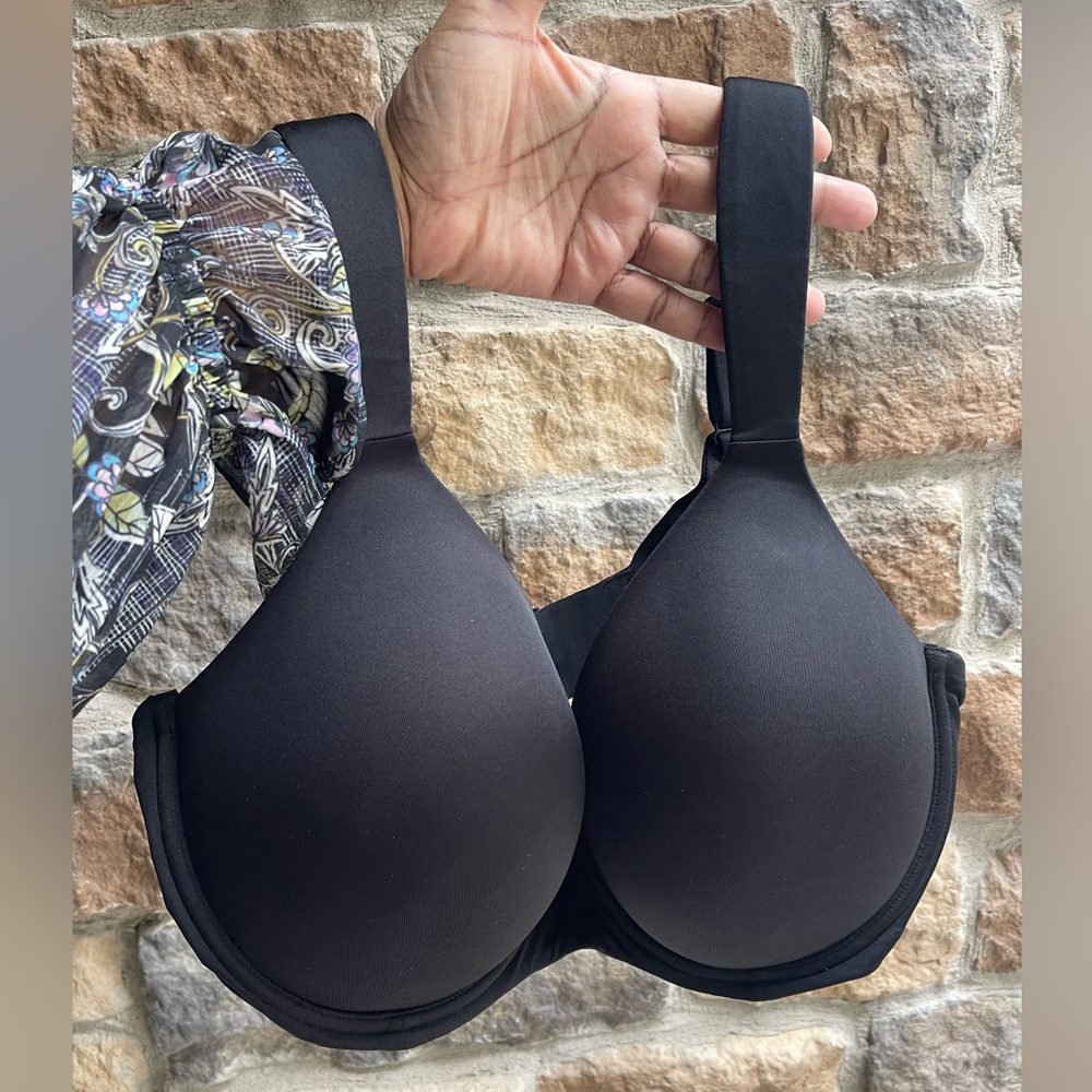 Dreamfit Women's Black Bra size 42 DDD NEW